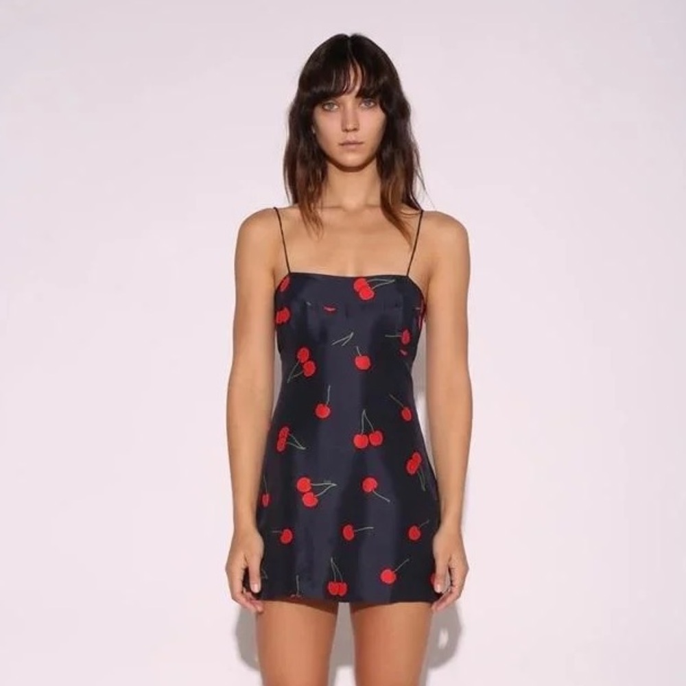 Realisation Par Christy Cherry Dress